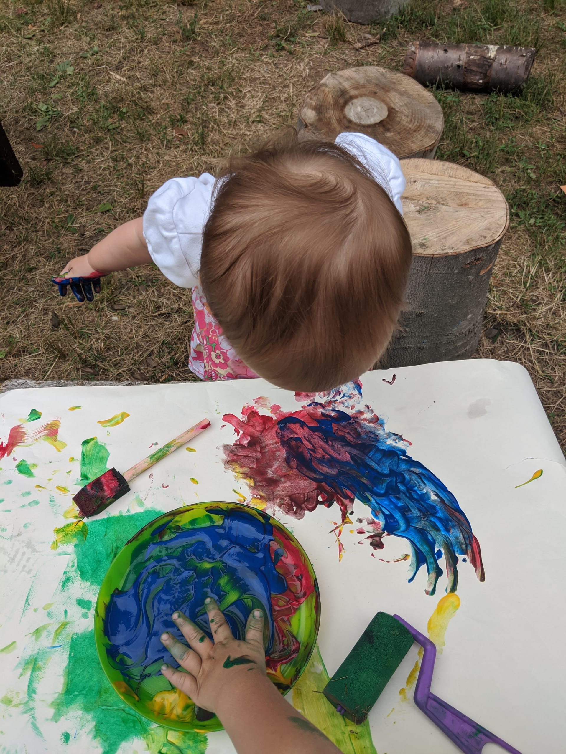 Afternoon Snack & Creative Play